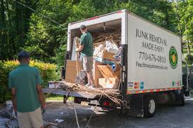 Best Yard Waste Removal  in National Harbor, MD